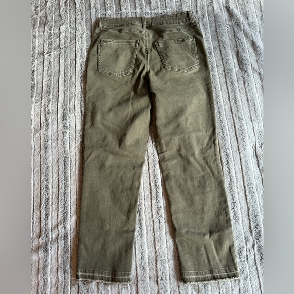NWOT Green High Rise Slim Straight Ankle Jean - Picture 5 of 5
